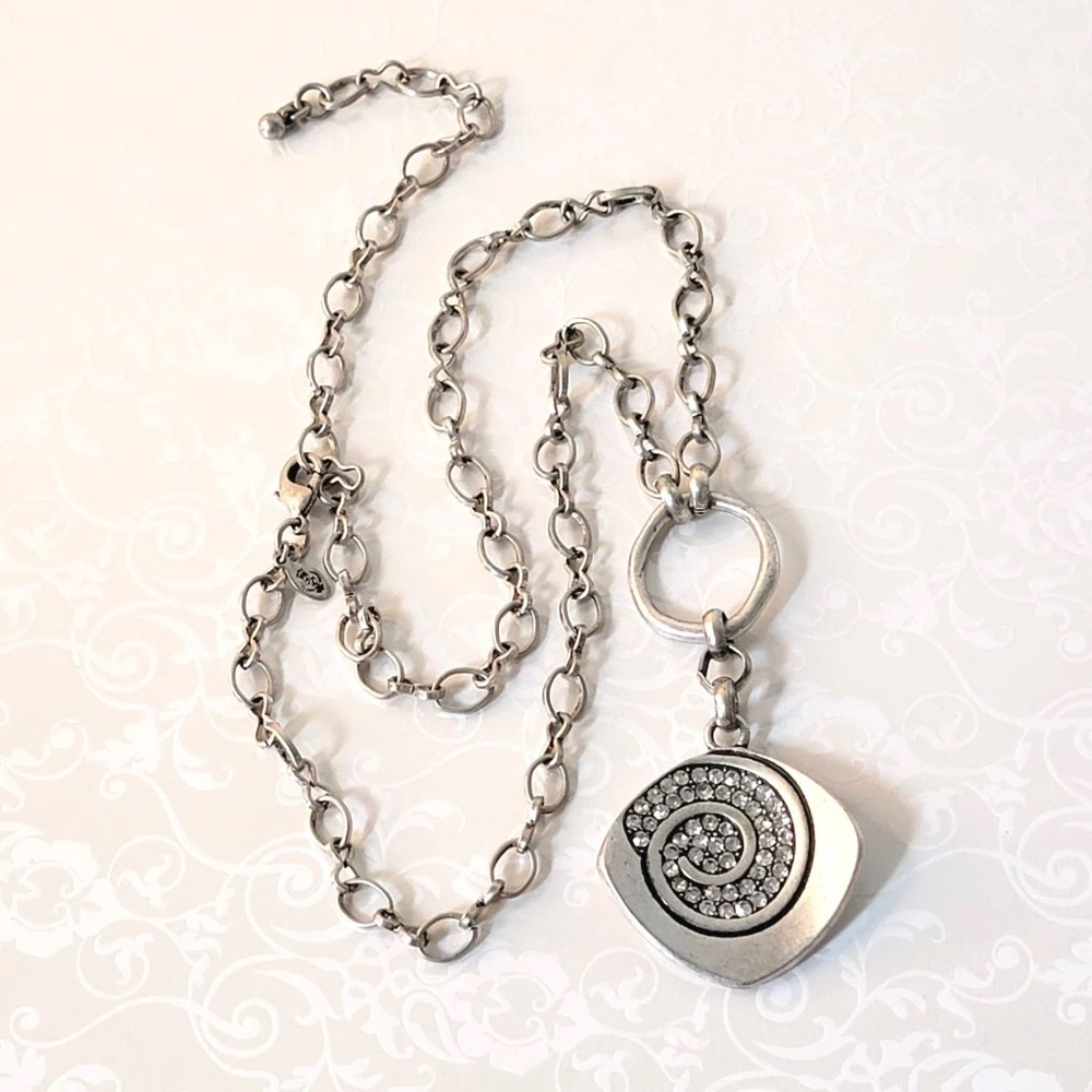 Premier Designs Modern Day necklace